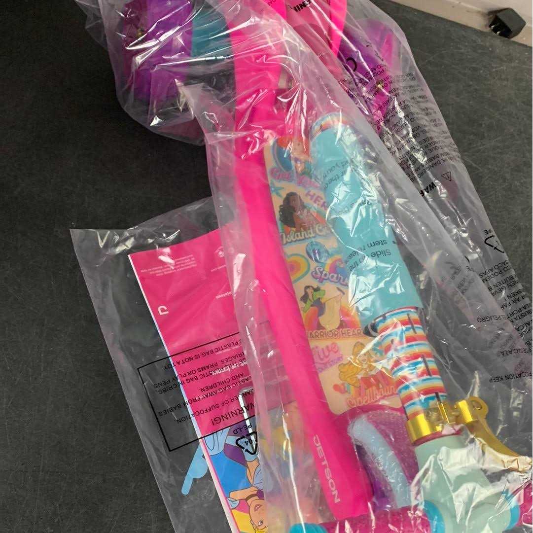 Jetson 3 Wheel Kick Scooter - Image 2