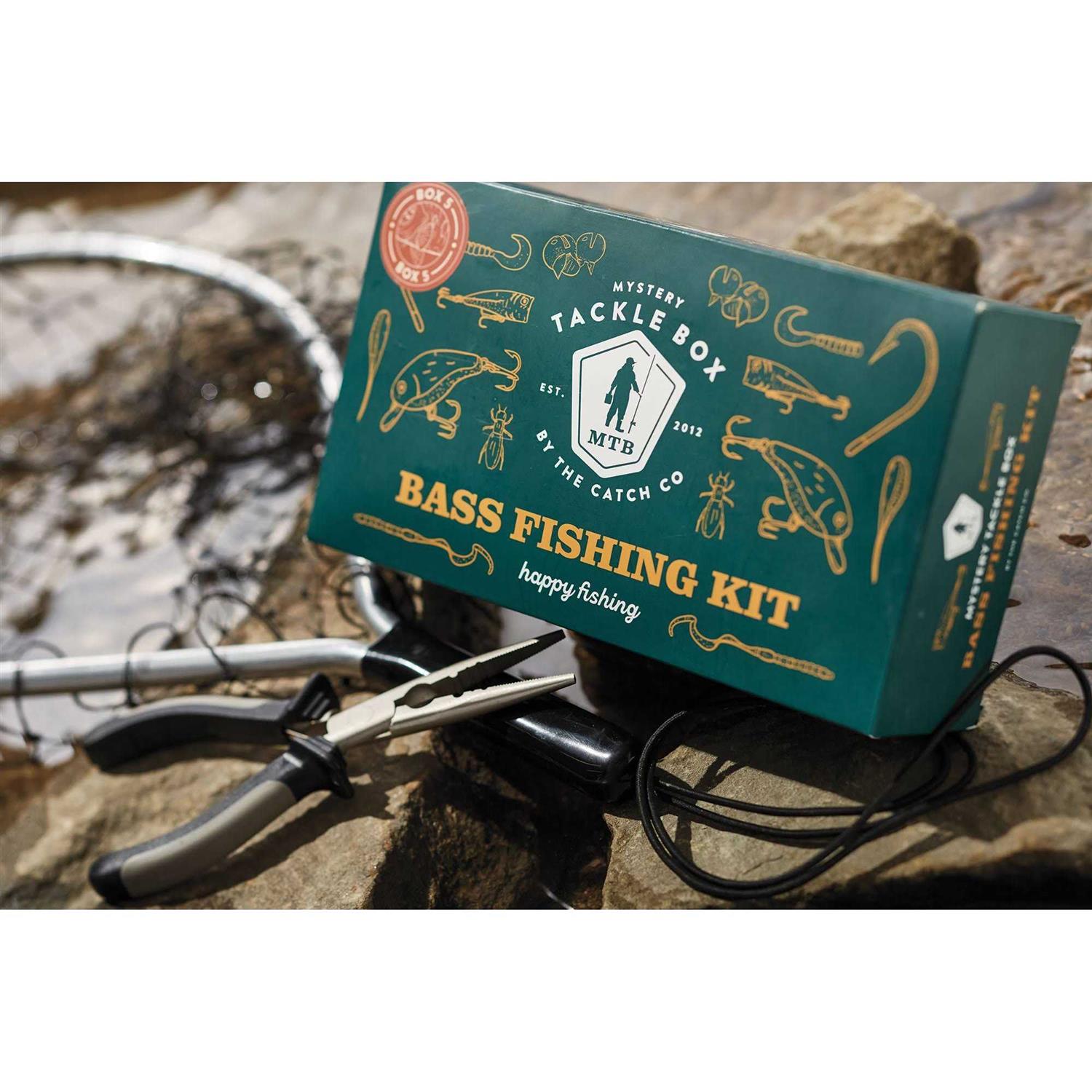 Mystery Tackle Box Bass Fishing Kit - Image 3