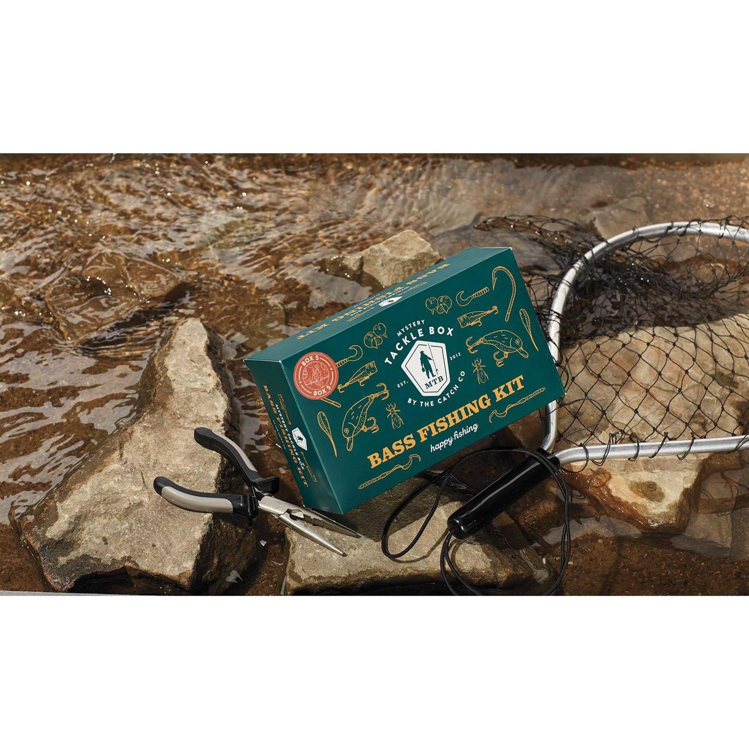Mystery Tackle Box Bass Fishing Kit - Image 5