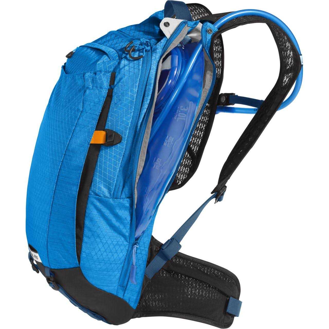 CamelBak M.U.L.E. Pro 14 Hydration Pack - Image 2