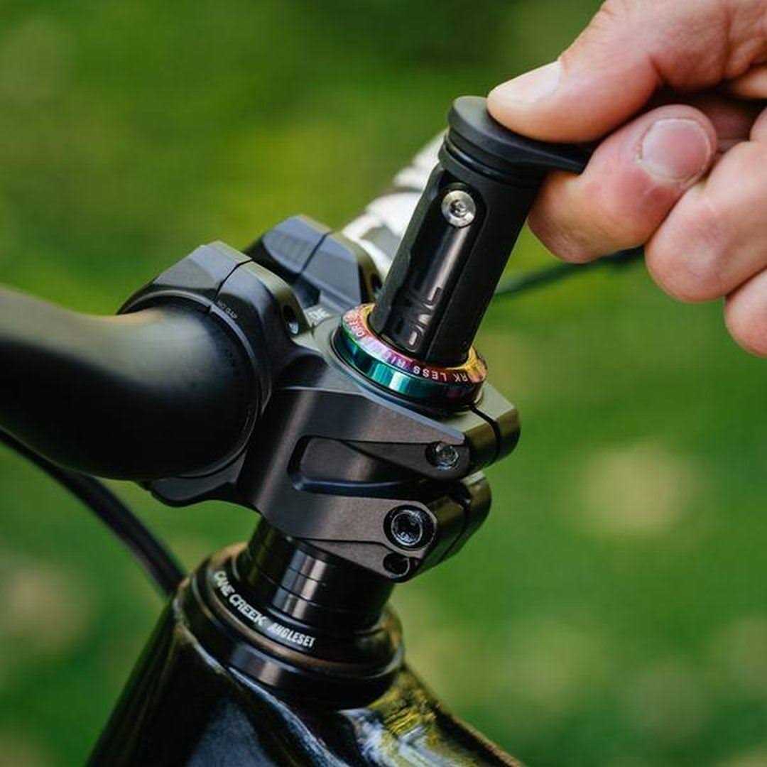 OneUp Components EDC Threadless Carrier - Image 4