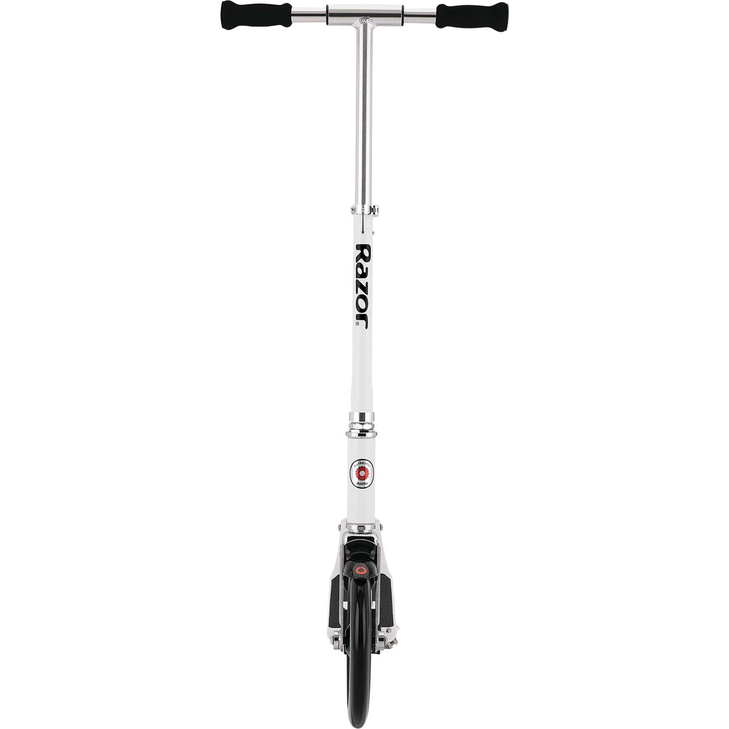 Razor A6 Kick Scooter - Image 3