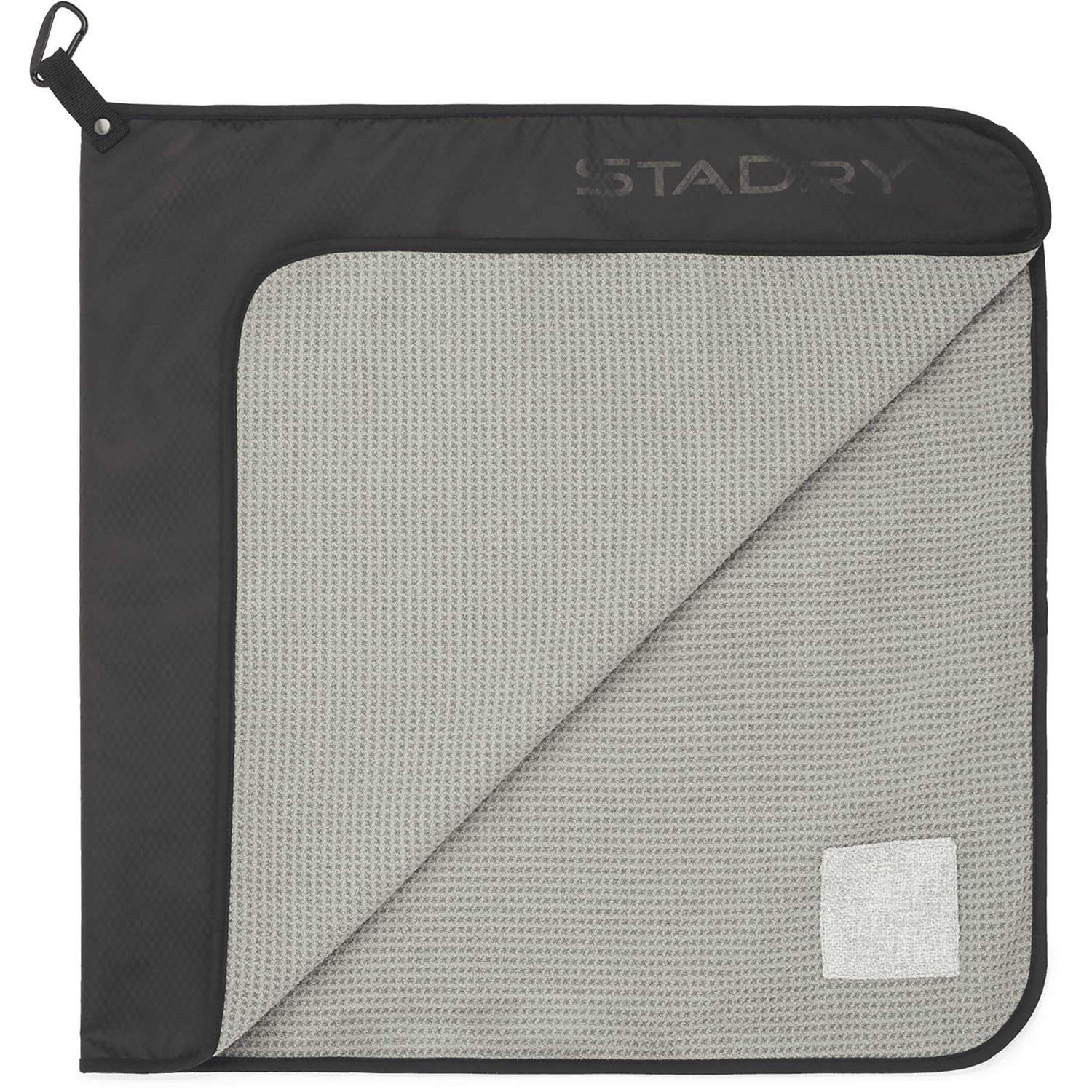 Titleist StaDry Performance Towel - Image 4