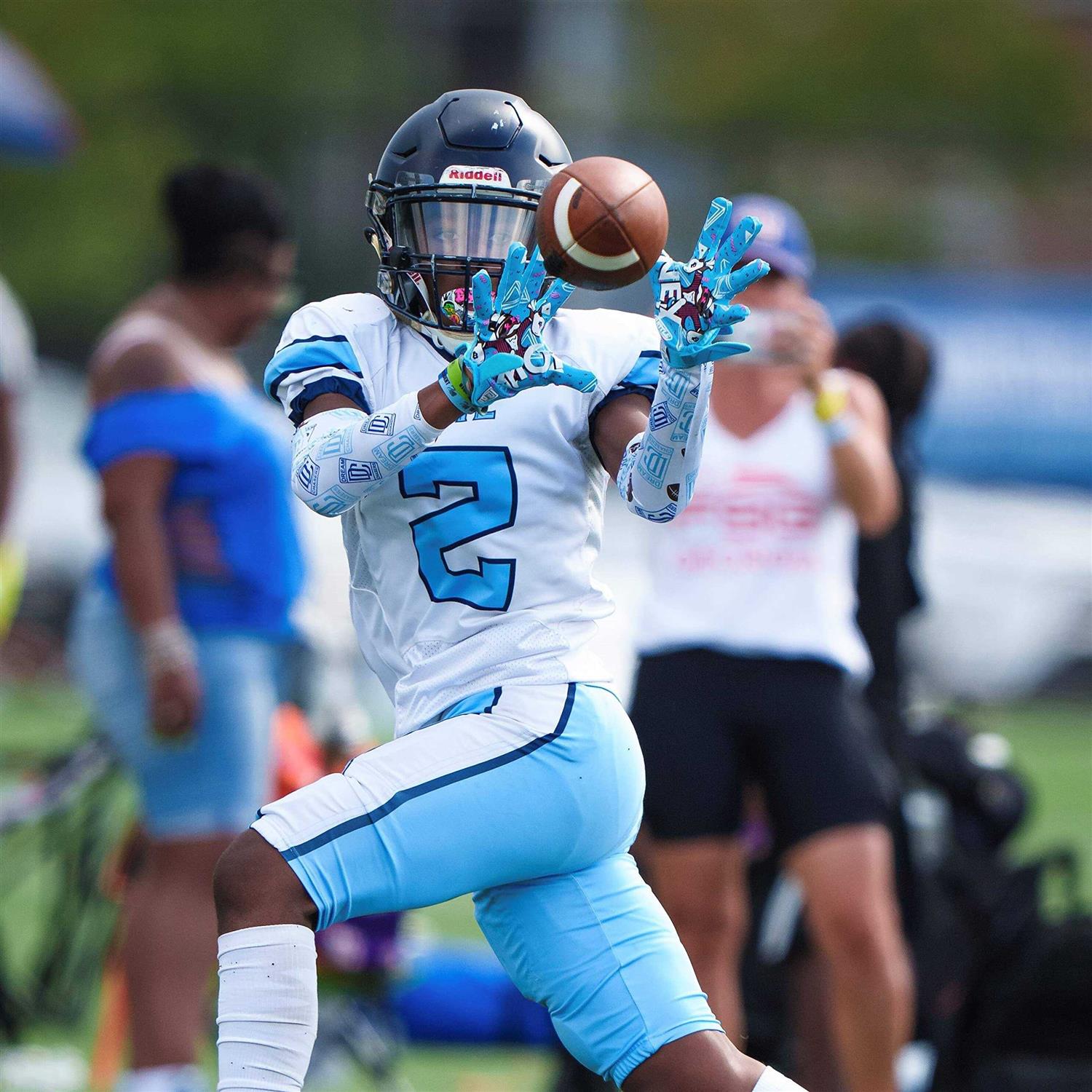 Battle Sports Money Man 2.0 Football Receiver Gloves - Image 4