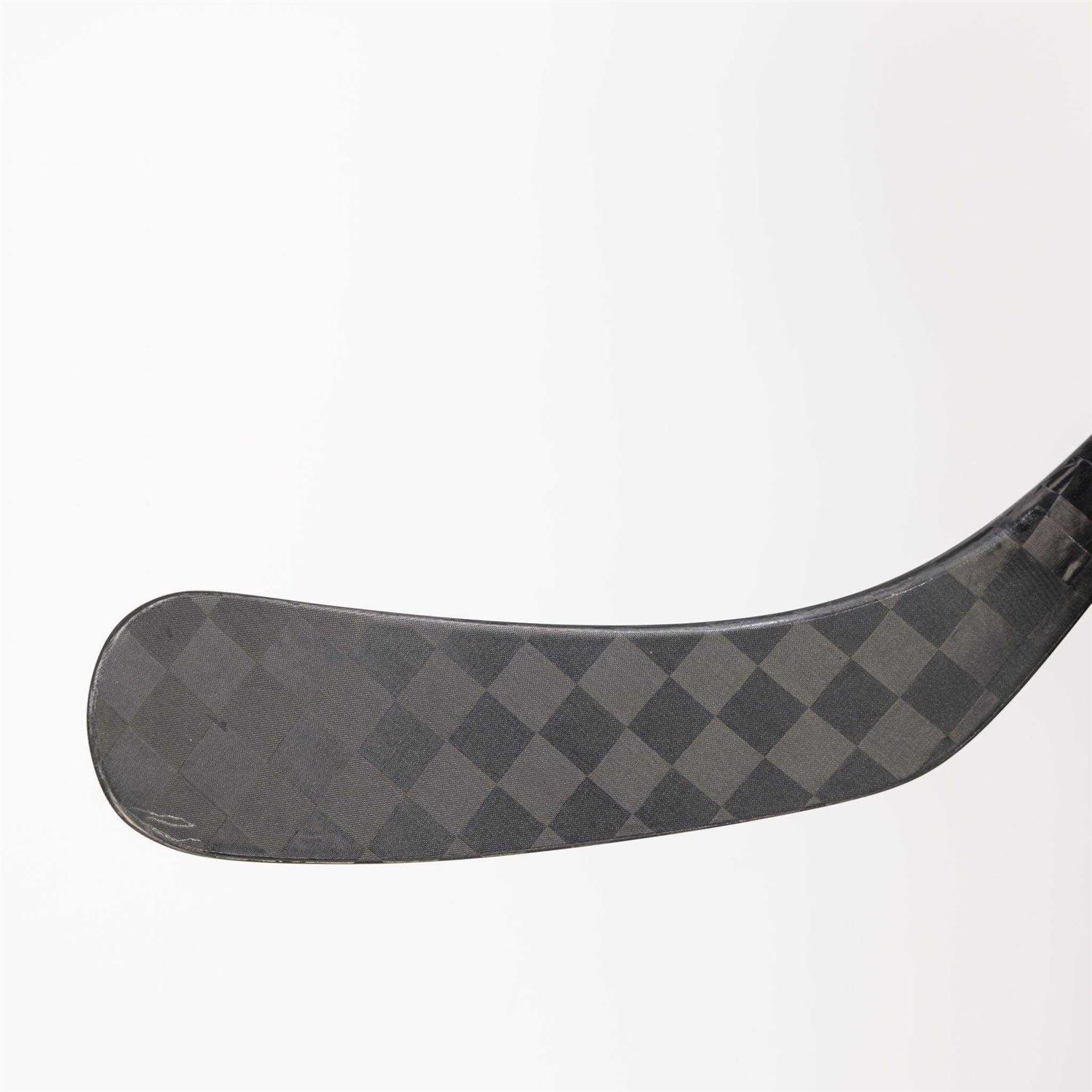 Bauer Vapor Hyperlite2 Hockey Stick - Image 4