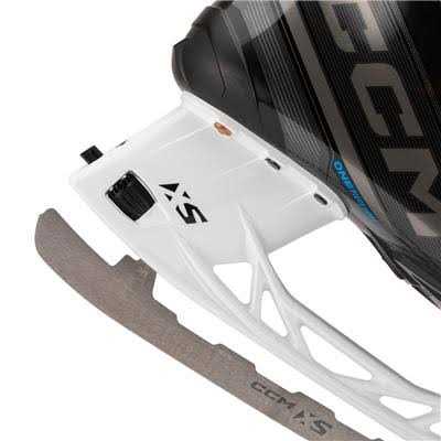 CCM Jetspeed FT675 Ice Hockey Skates - Image 4