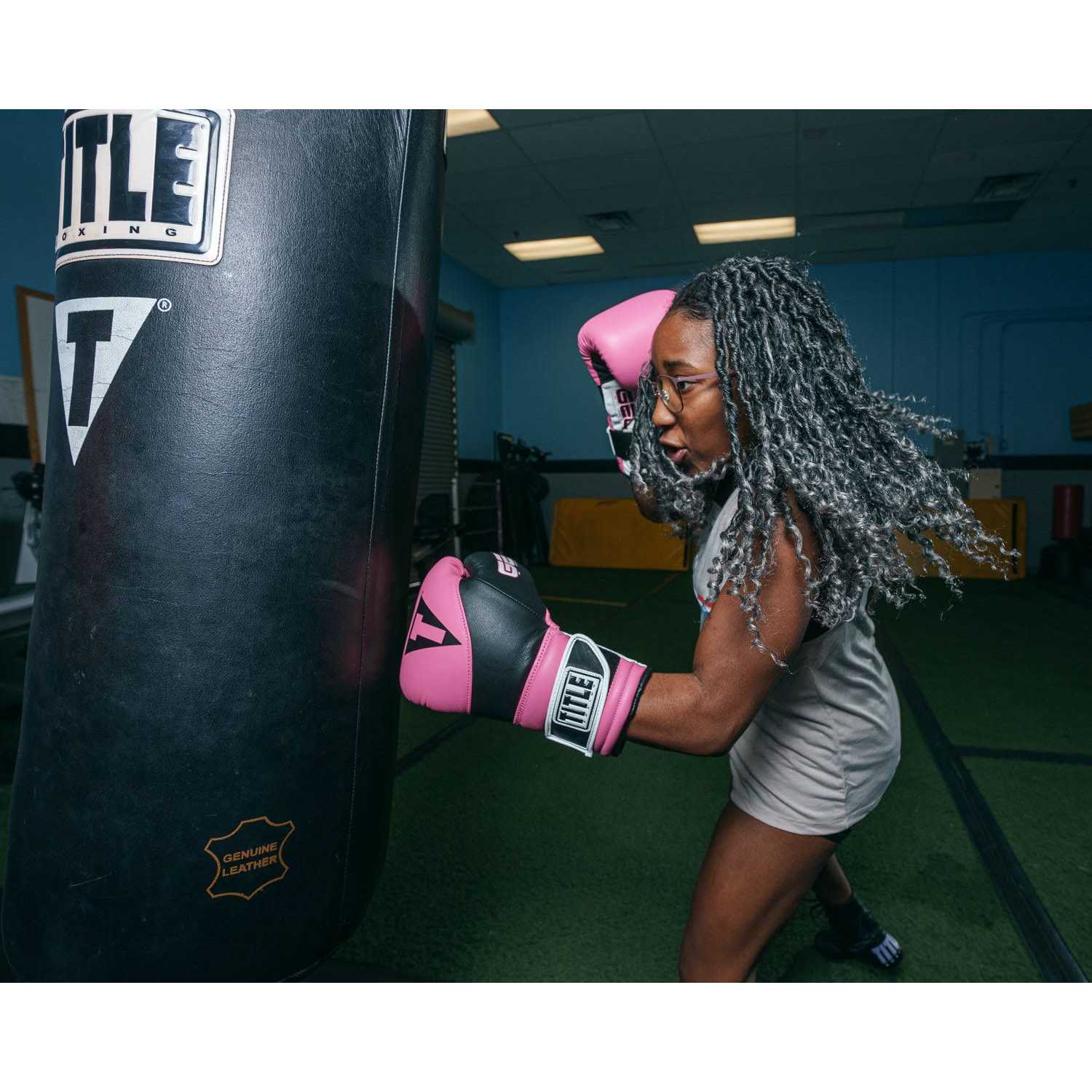 Title Boxing Gel Suspense Training Gloves - Image 3