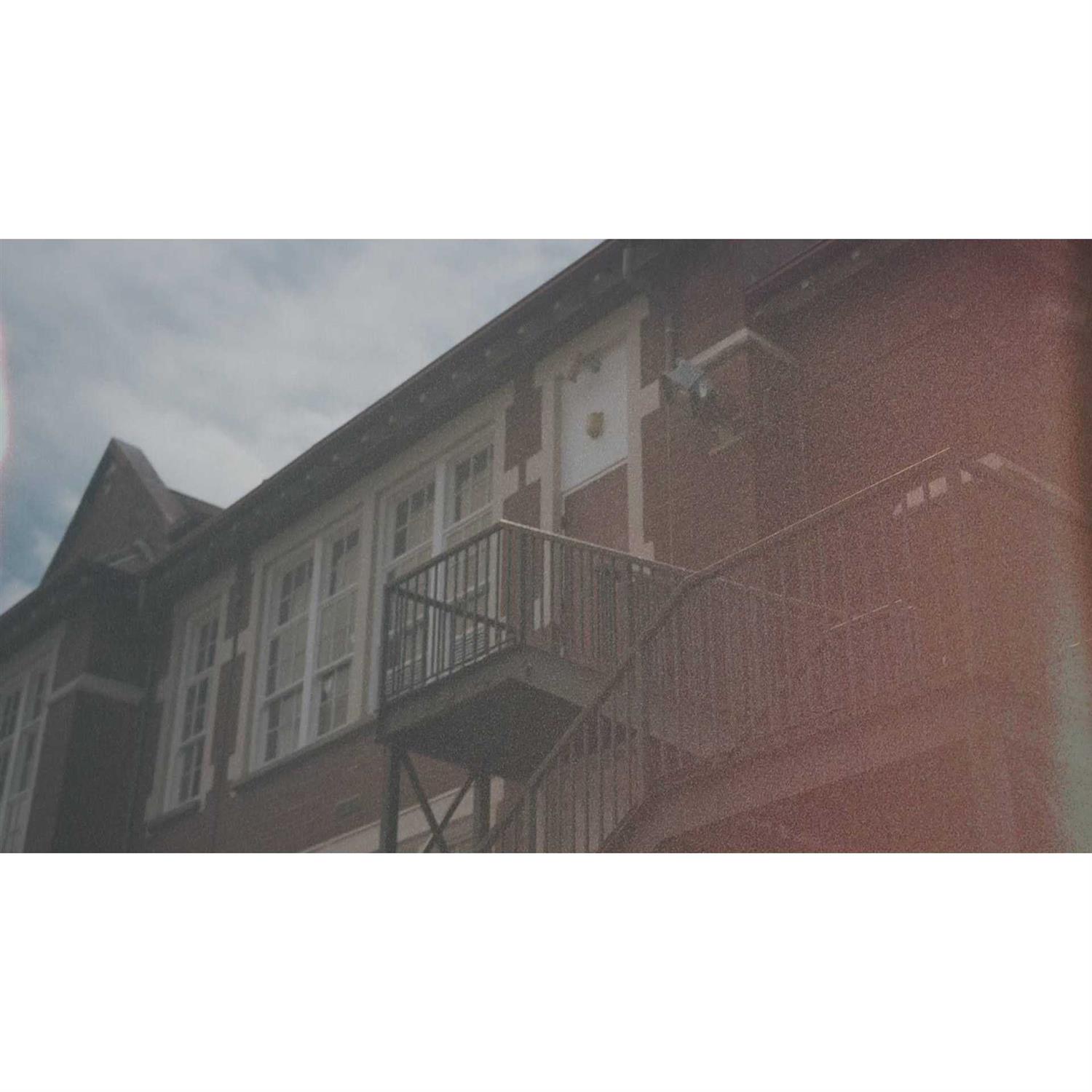 MVRK Adjustable Weighted Vest Men Weighted Workout Vest With Iron Weights - Image 3