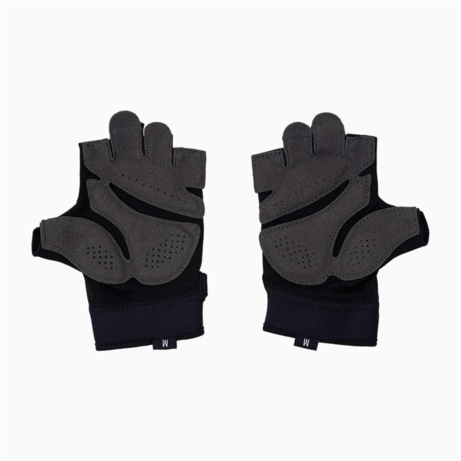 Nike Men's Elemental Fitness Gloves - Image 3